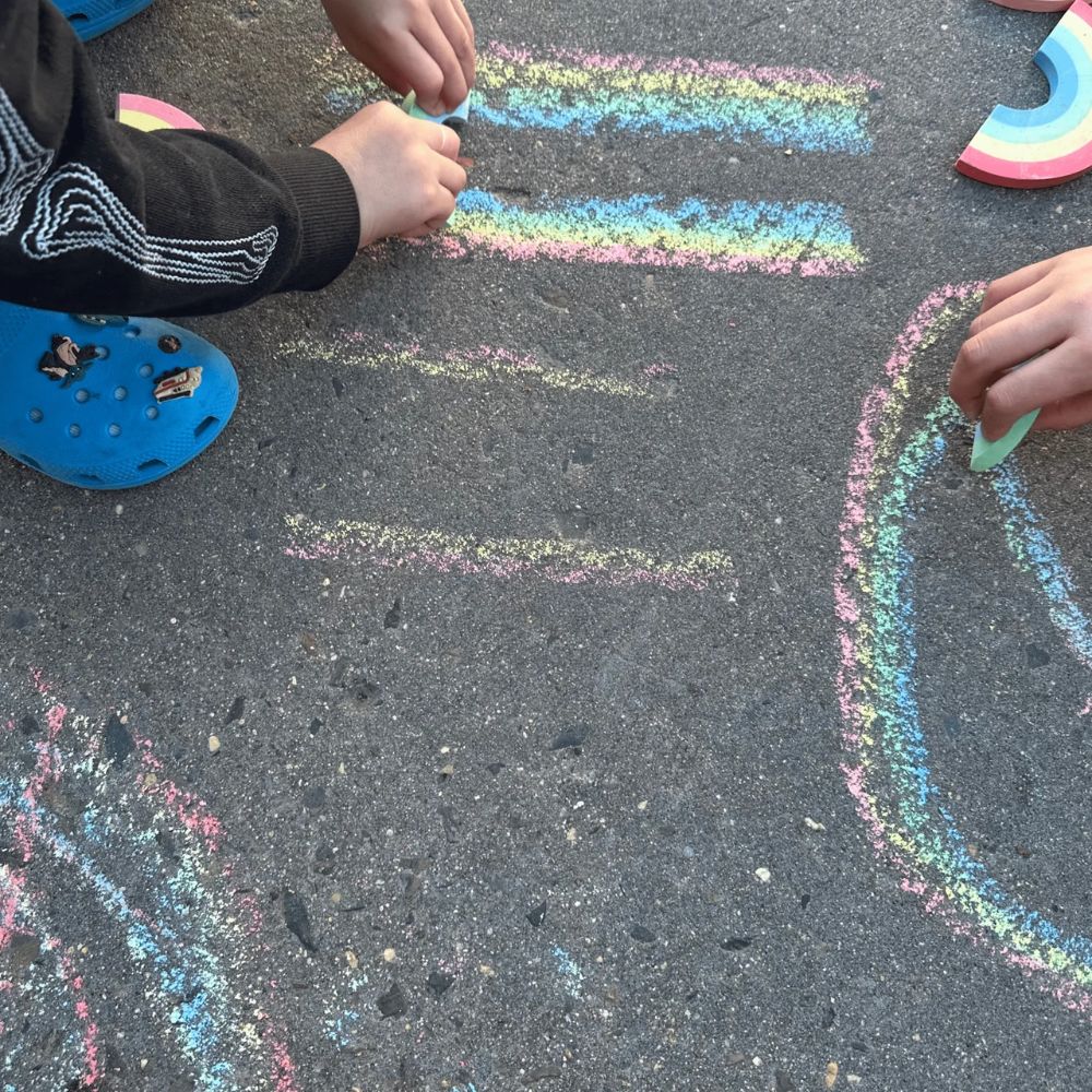 Twee Rainbow Chalks