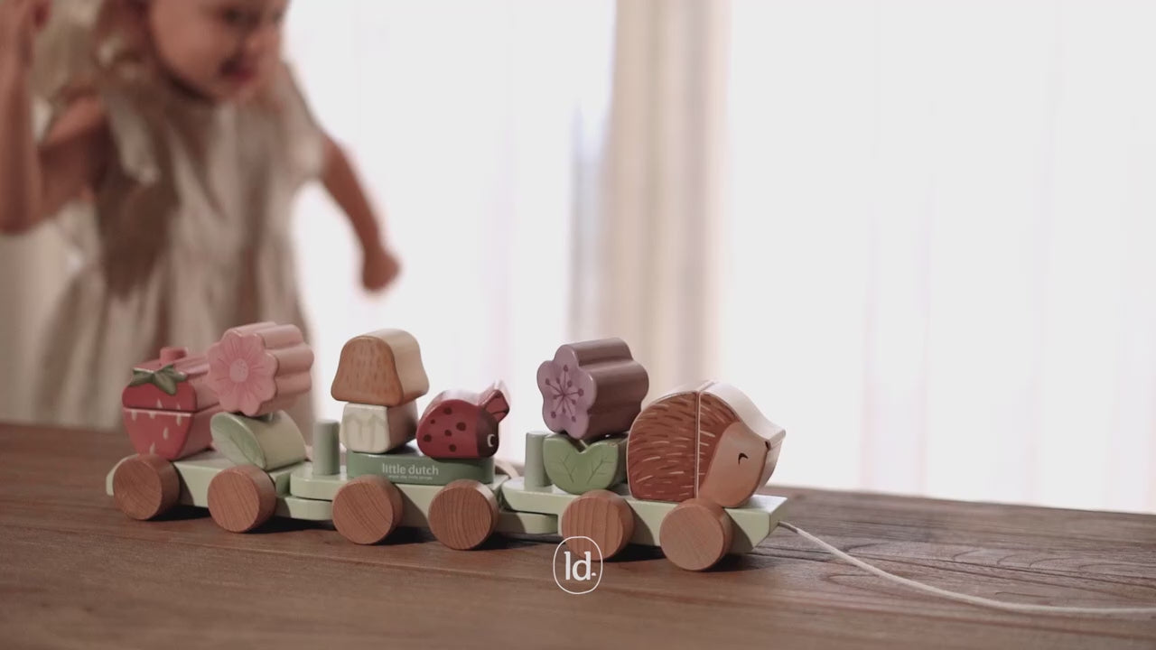 Stacking Train Hedgehog - Fairy Garden