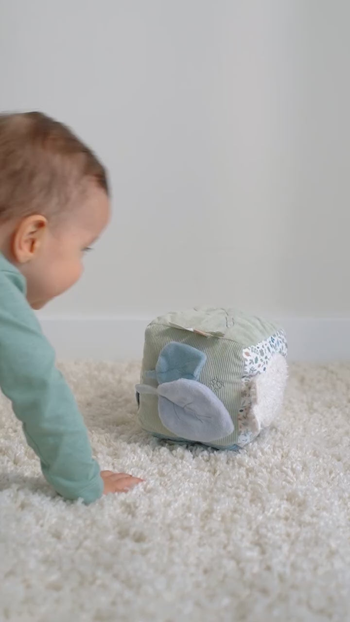 Miffy x Little Dutch Activity Cube - Lucky Blossom