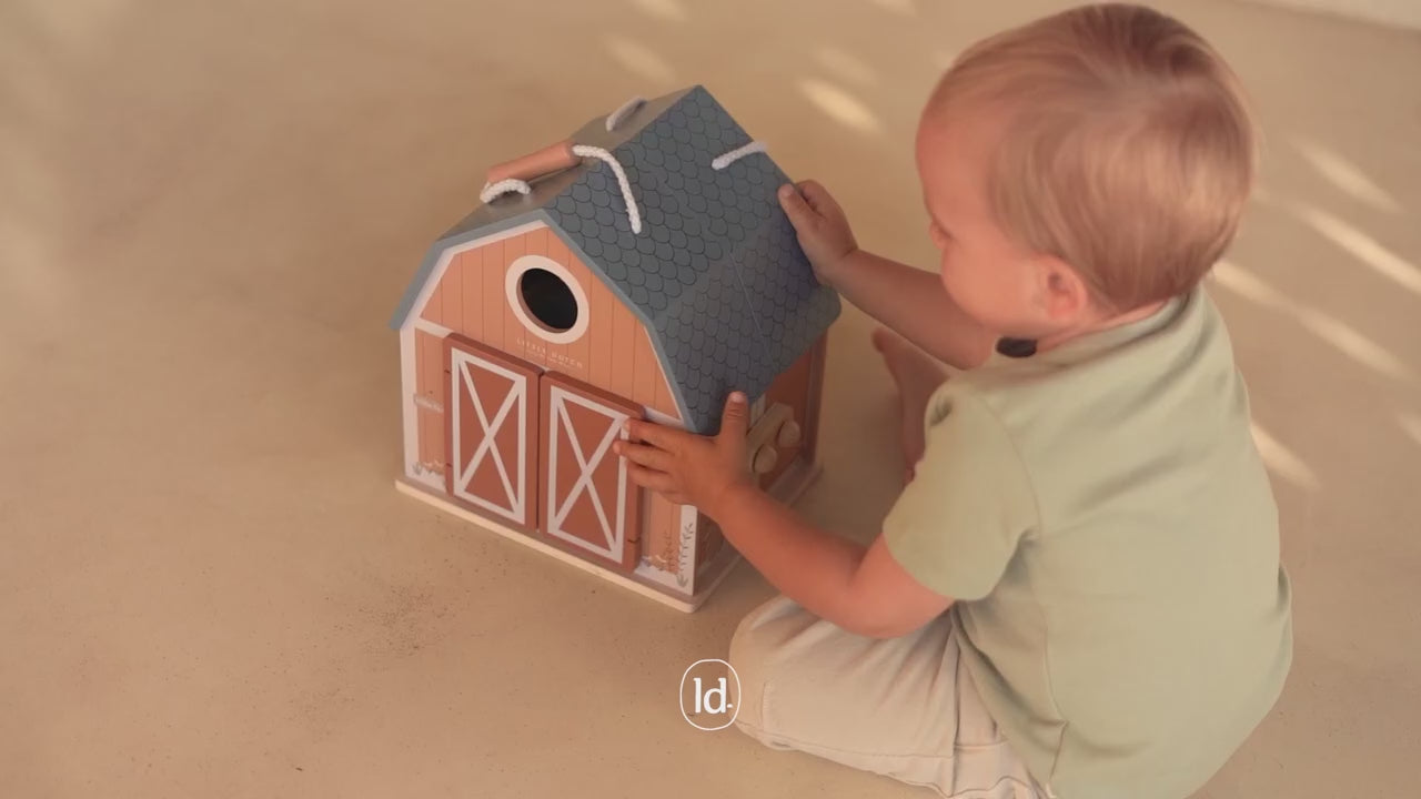 Little Farm Dollhouse