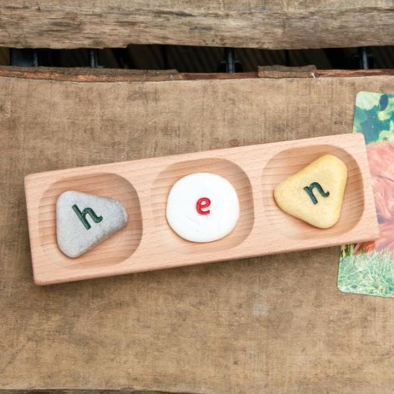 3 Pebble Word Building Tray